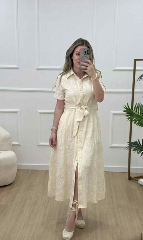 Vestido em Bordado Inglês