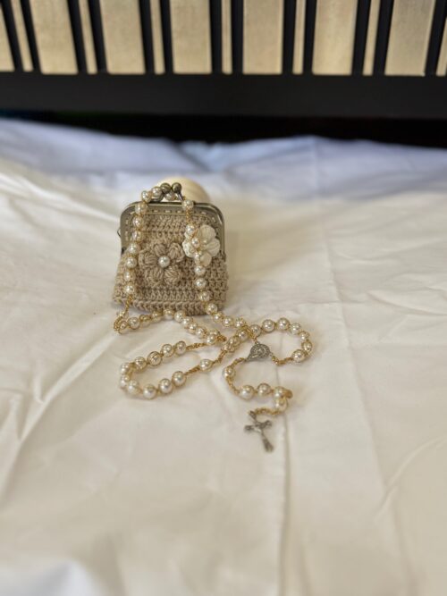 Conjunto: porta moedas e terço