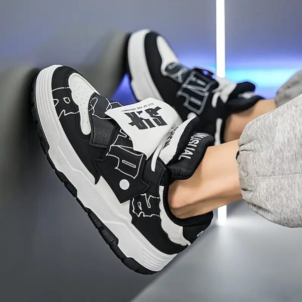 Sapatilhas de Skate Preto e Branco