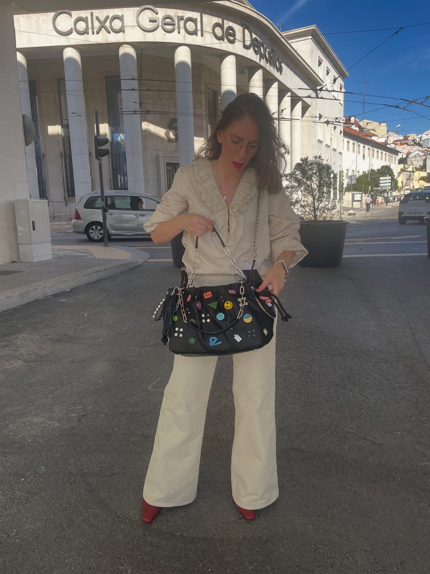 CARTEIRA EM PELE COM PINS - 图片 2