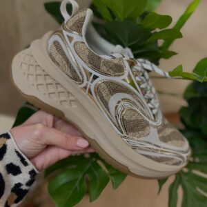 Sapatilha chunky Emanuelle Vee