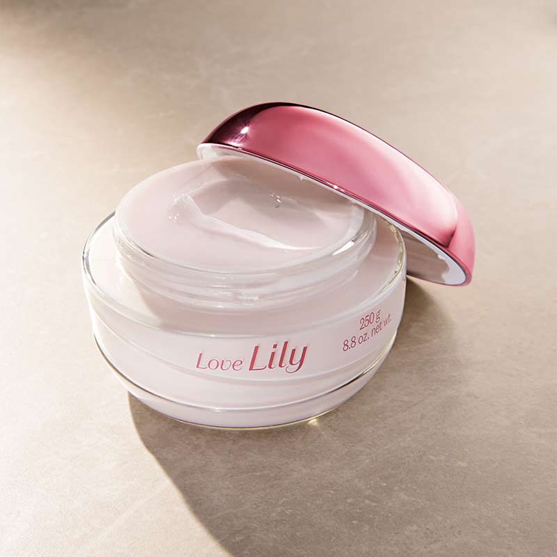 Lily - Image 2