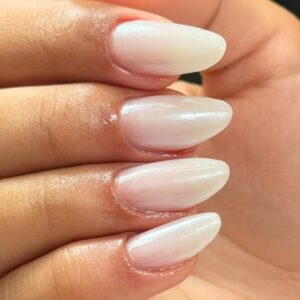 Manutenção de unhas de gel - Maddu Marinho