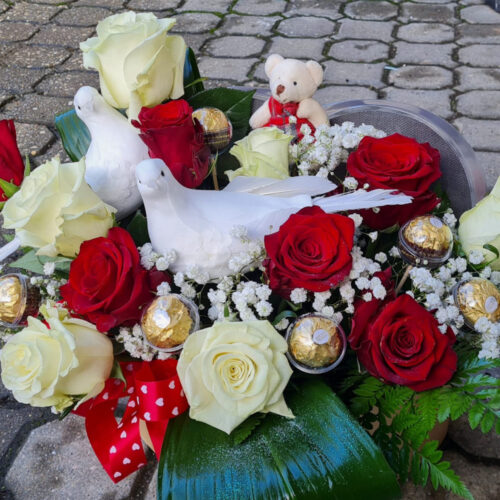 Bouquet Amor Doce com Rosas e Bombons