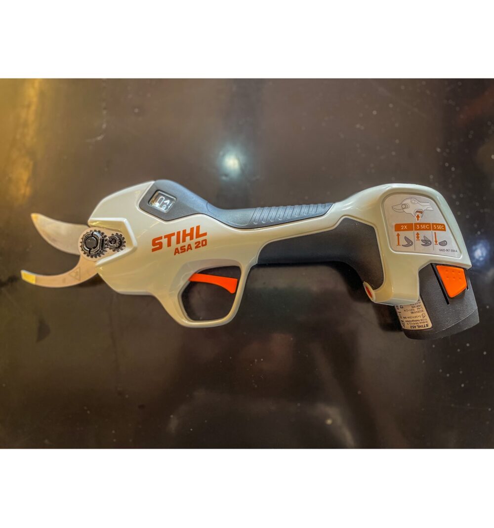 ASA 20: STIHL battery-powered pruning shears - Image 2