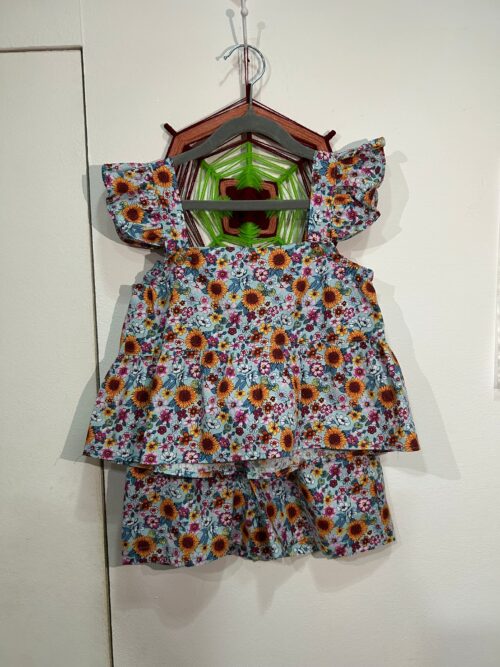 Conjunto com Estampagem Floral