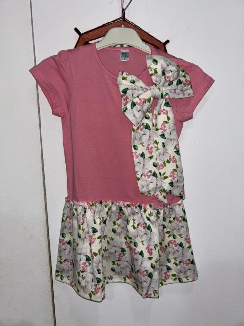 Vestido Rosa com Estampagem Floral