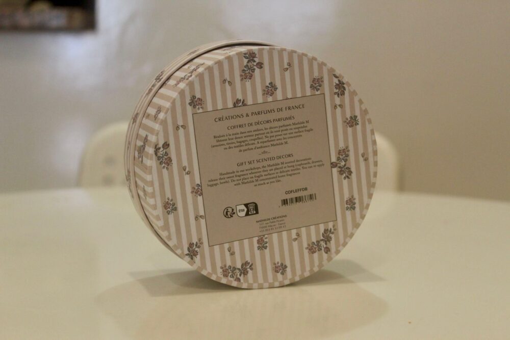 Mathilde M. – Box with Scented Decorative Flower - Image 3