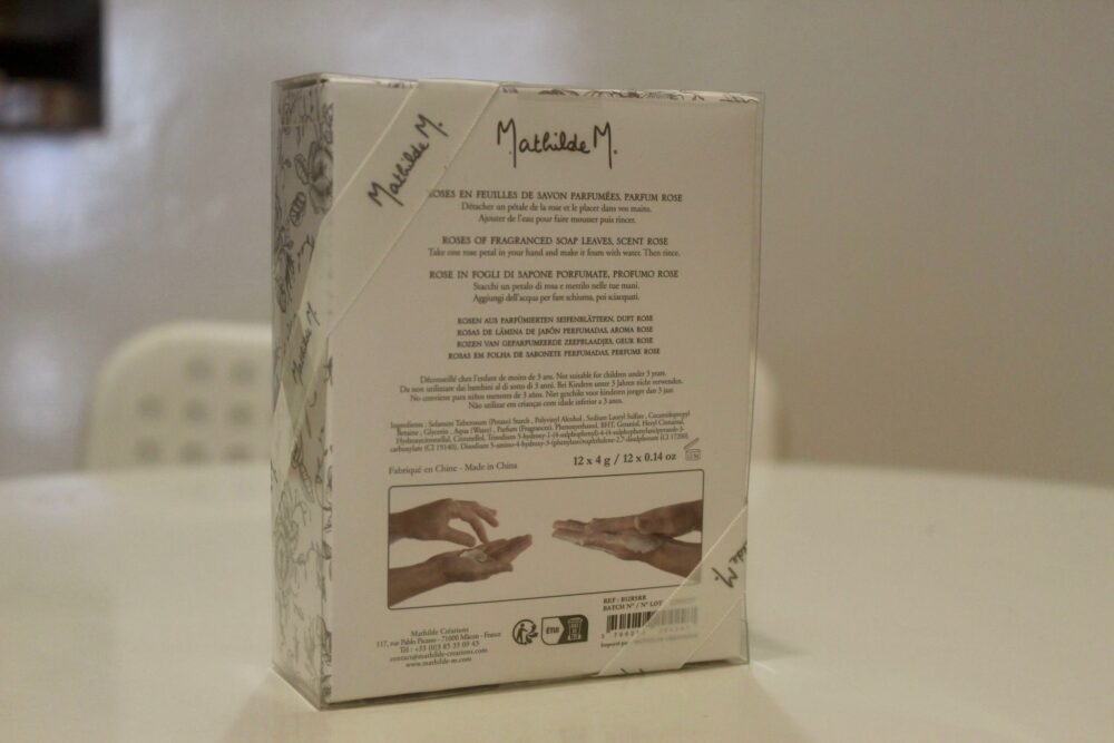 Mathilde M. – Caja con Rosas de Jabón Perfumado - Imagen 2