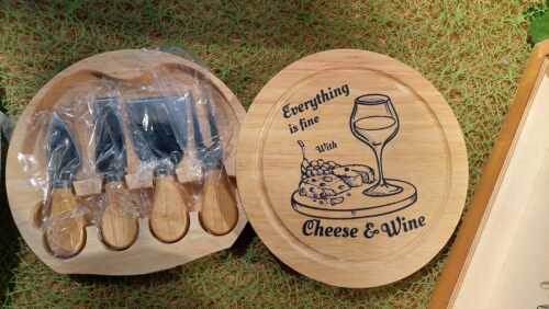 Conjunto Tábua com Facas para Queijo