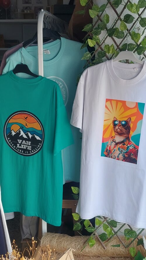 T-shirt Personalizável com Decote Redondo em Algodão