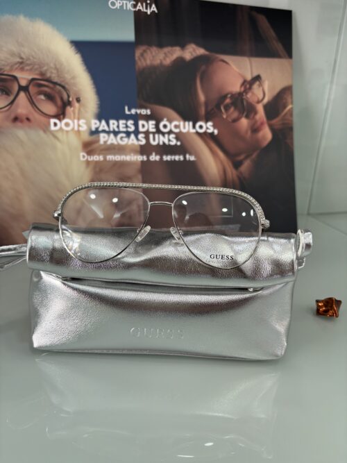 Armação Guess Com Brilhantes