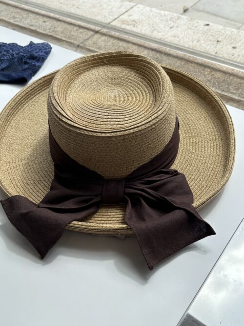 Chapéu com Laço Castanho