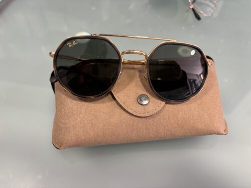 Oculos de Sol formato Irregular - Rayban