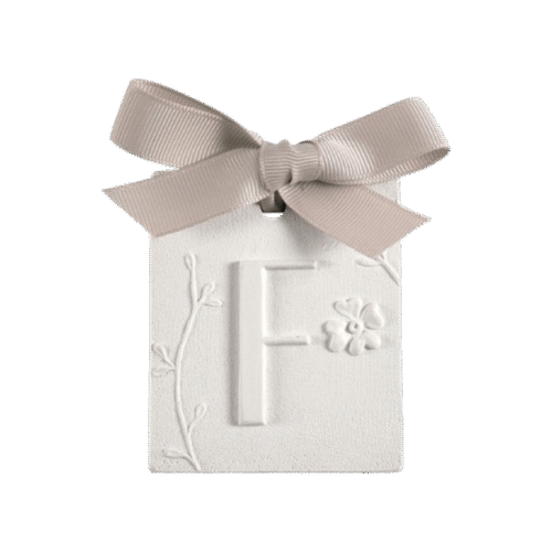 Gesso Perfumado Letra F
