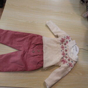 Conjunto infantil confortável e cheio de charme