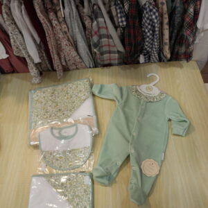 Conjunto completo para bebé – conforto e delicadeza