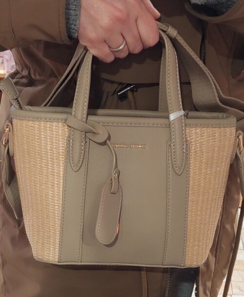 Mala nova colecção "DAVID JONES"