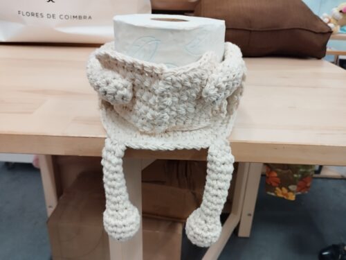 Crochê - porta rolos de papel higienico