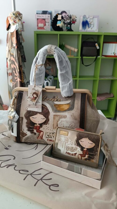 Conjunto Anekke