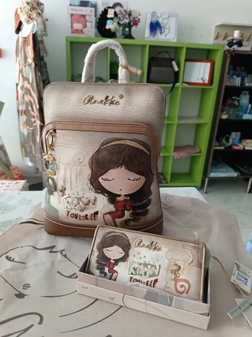 Conjunto Anekke