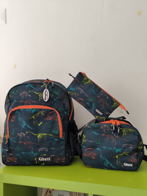 Conjunto escolar Ghuts dino crew 06