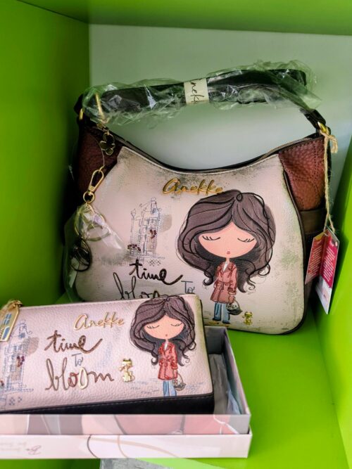 Conjunto Anekke