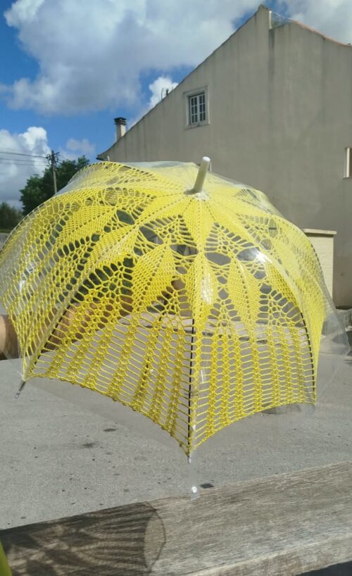 Chapéu de chuva em crochê