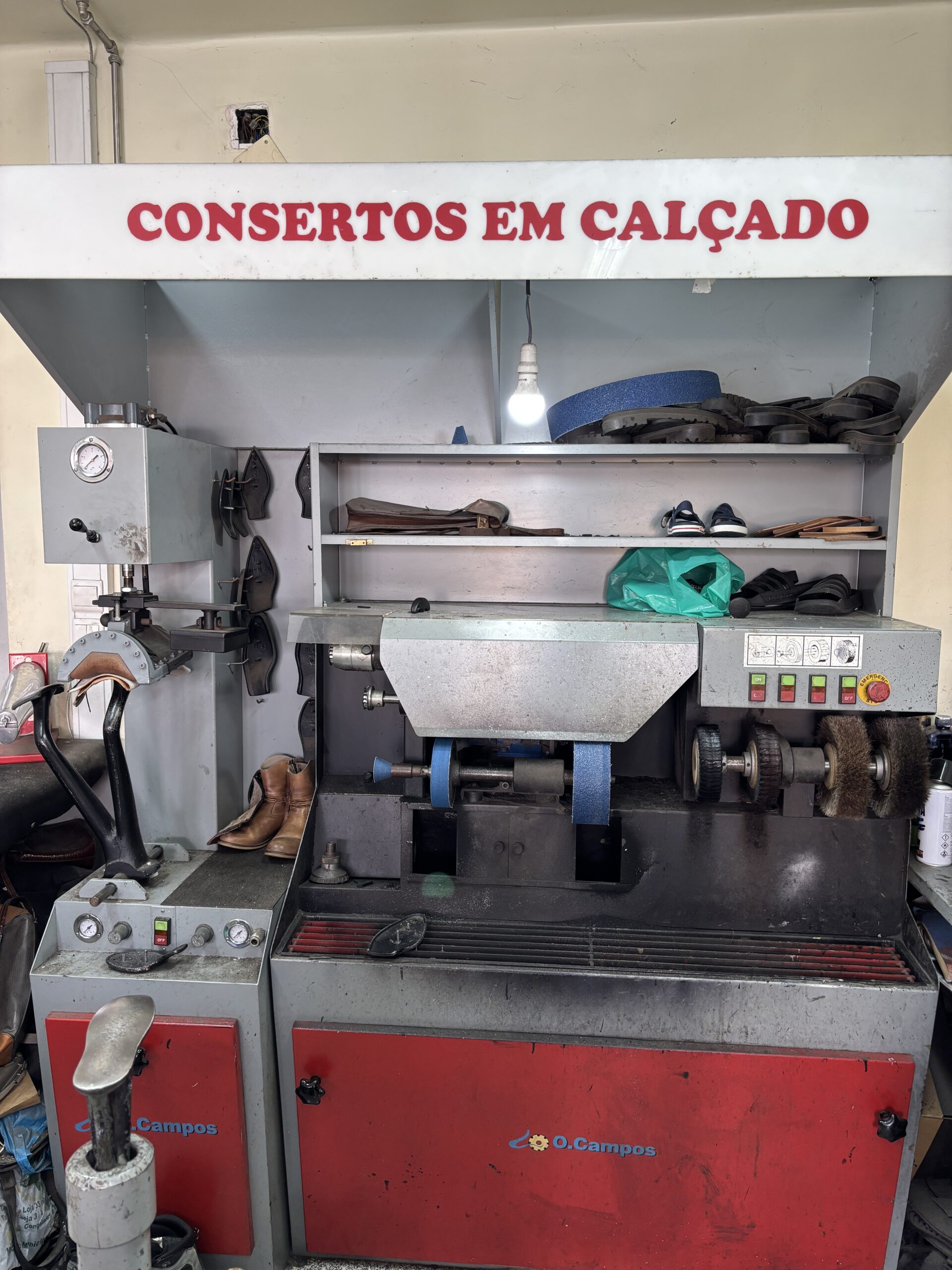 Serviço de Conserto e Restauro de Calçado