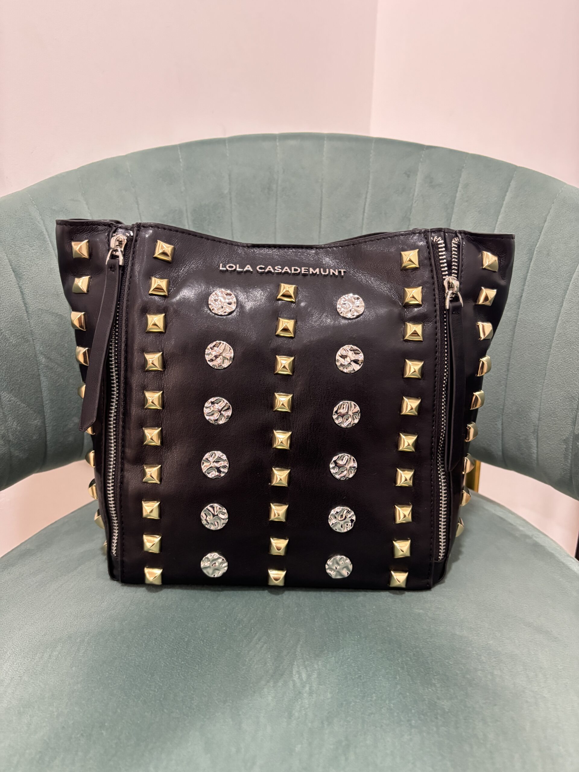 Mala Castanha com Tachas