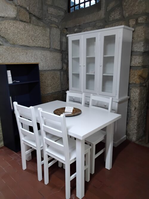 Móvel branco (Cópia)