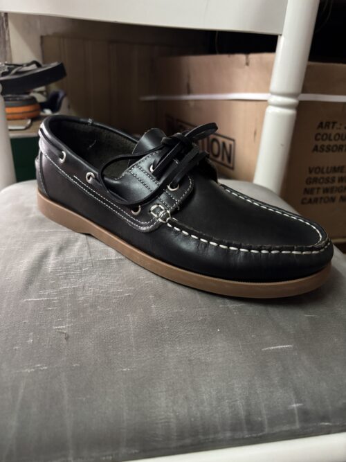 Sapatos de Vela em Pele Preta