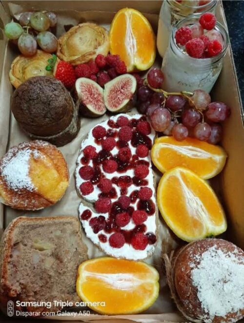 Caixa de brunch aninhas