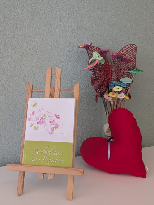 Livro Borboletas aos Montes