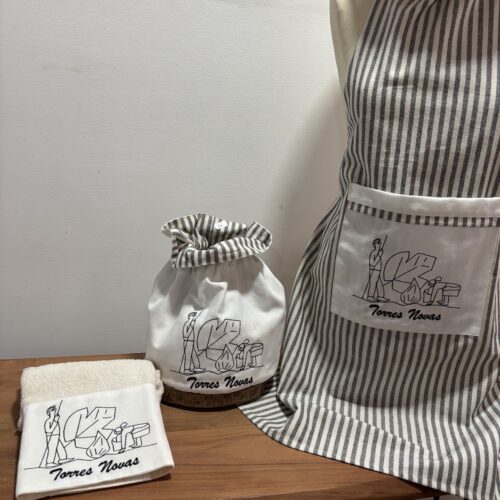 Conjunto Bordado Torres Novas