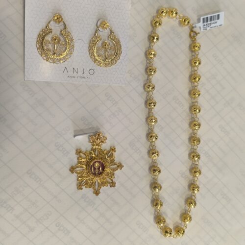 Jóias em prata dourada