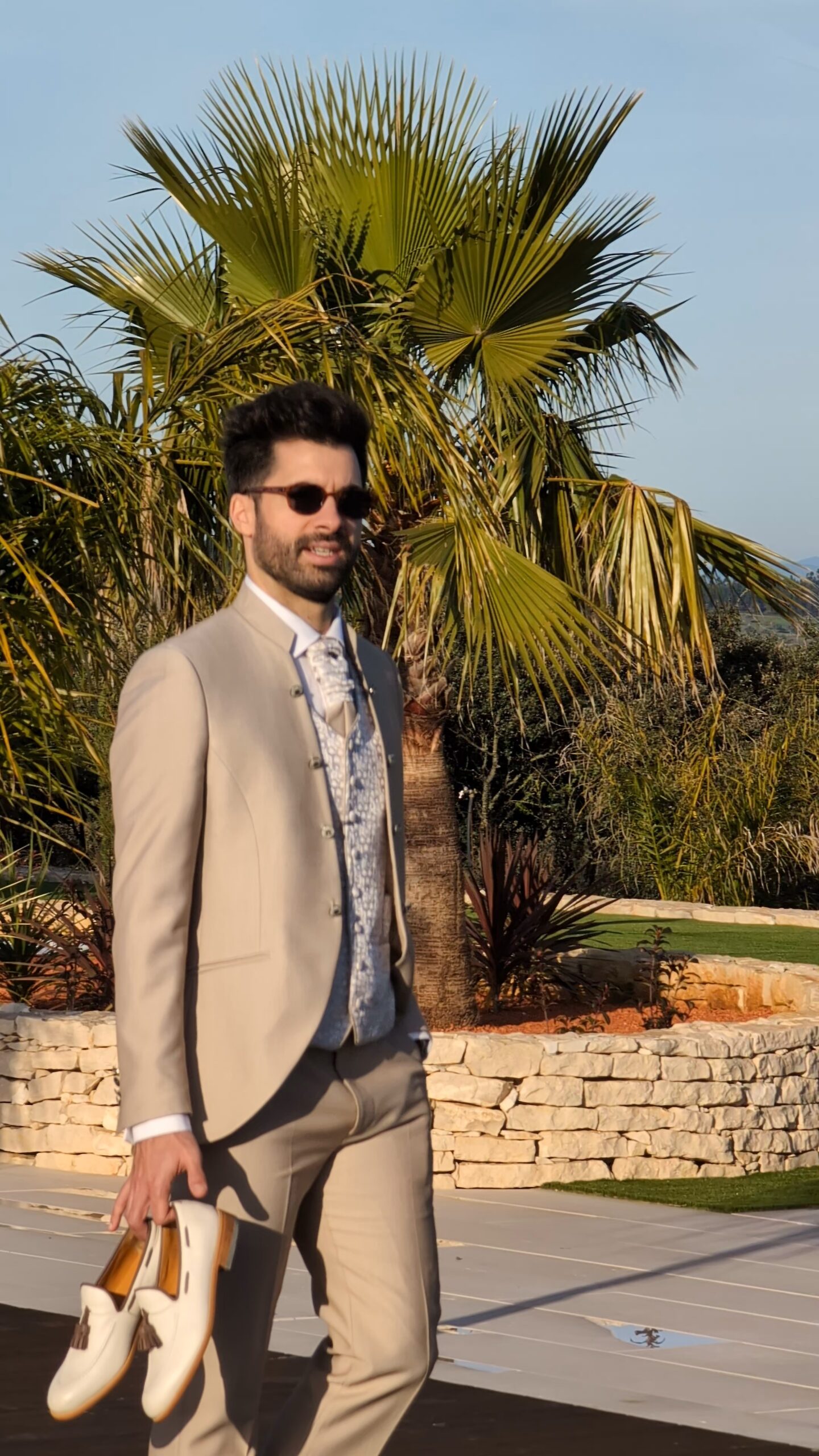 Fato de Noivo Roberto Vicentti Azul Petróleo (Cópia) - Image 3