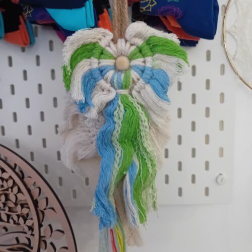 Anjo de Macramê Hati-Hati – Terra